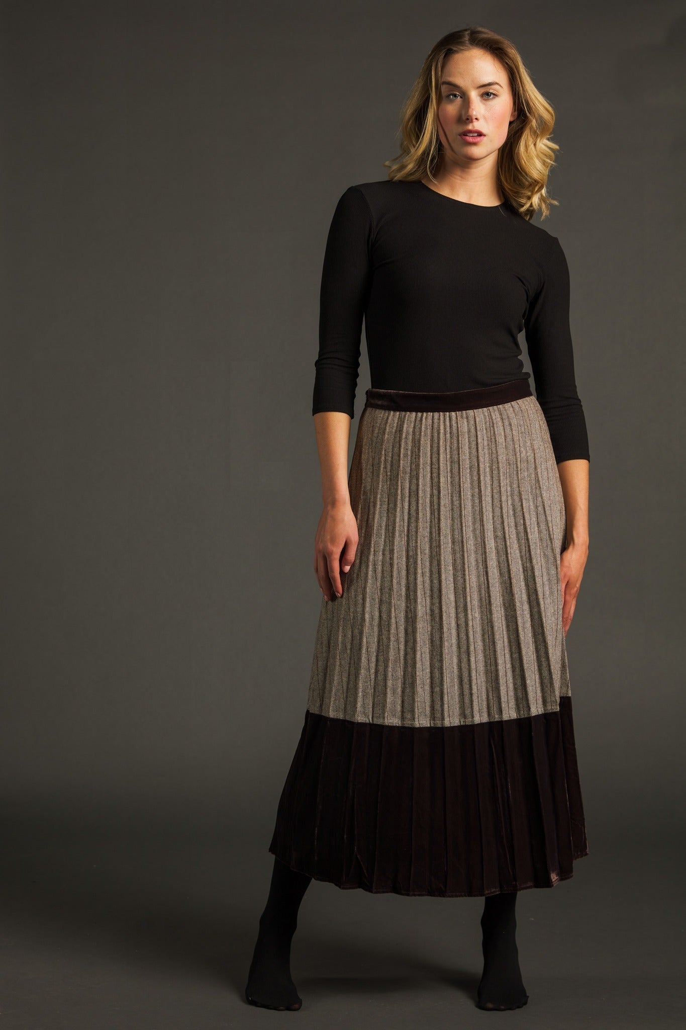 Brown Herringbone Skirt With Velvet