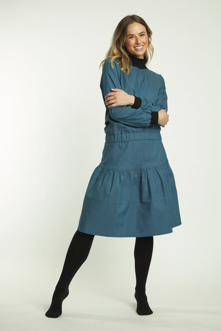 Blue Denim Denim Skirt With Ruffle Detail And Fake Pockets