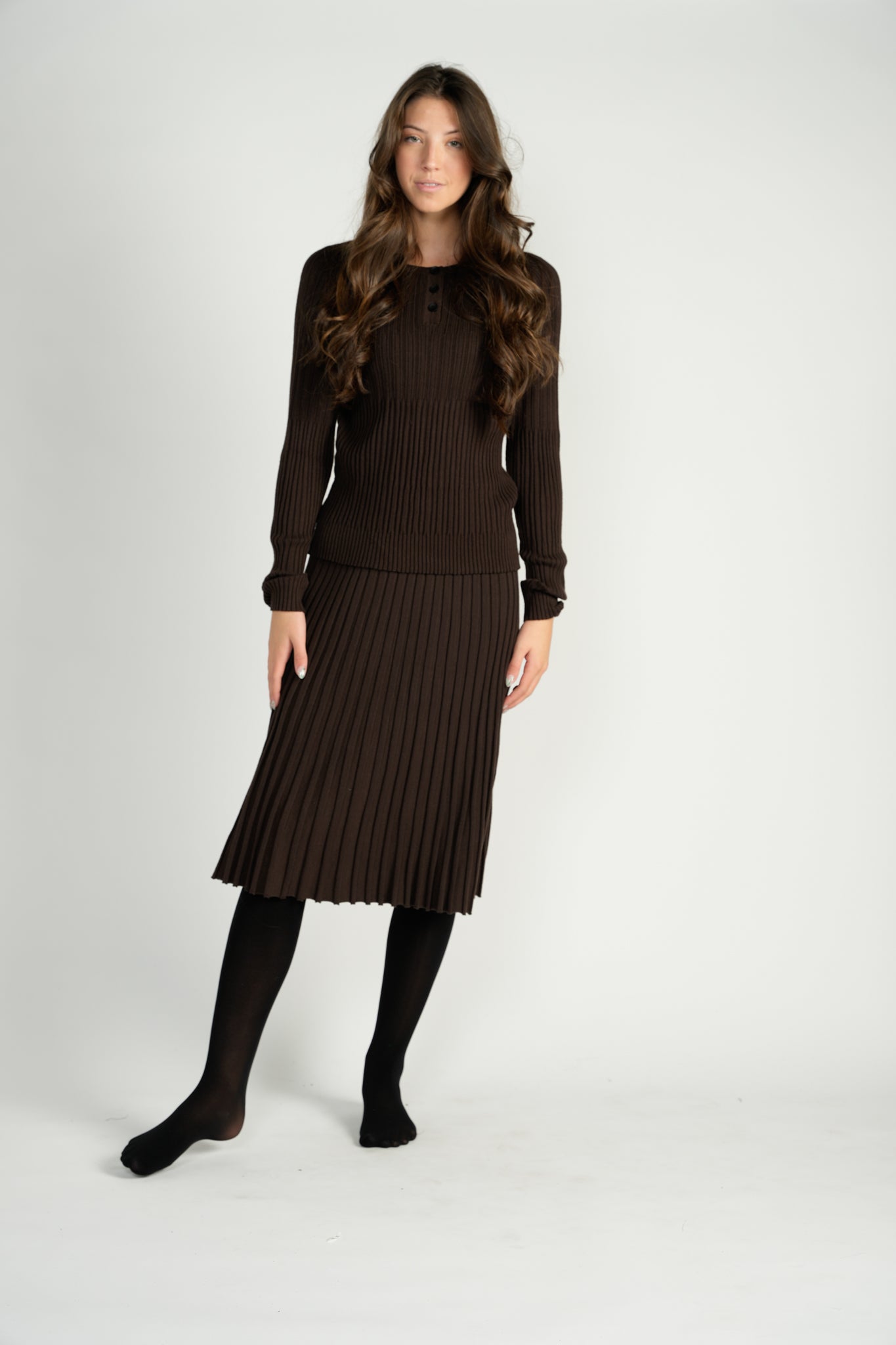 Dark Brown Knit Ribbed Top With Marled Buttons