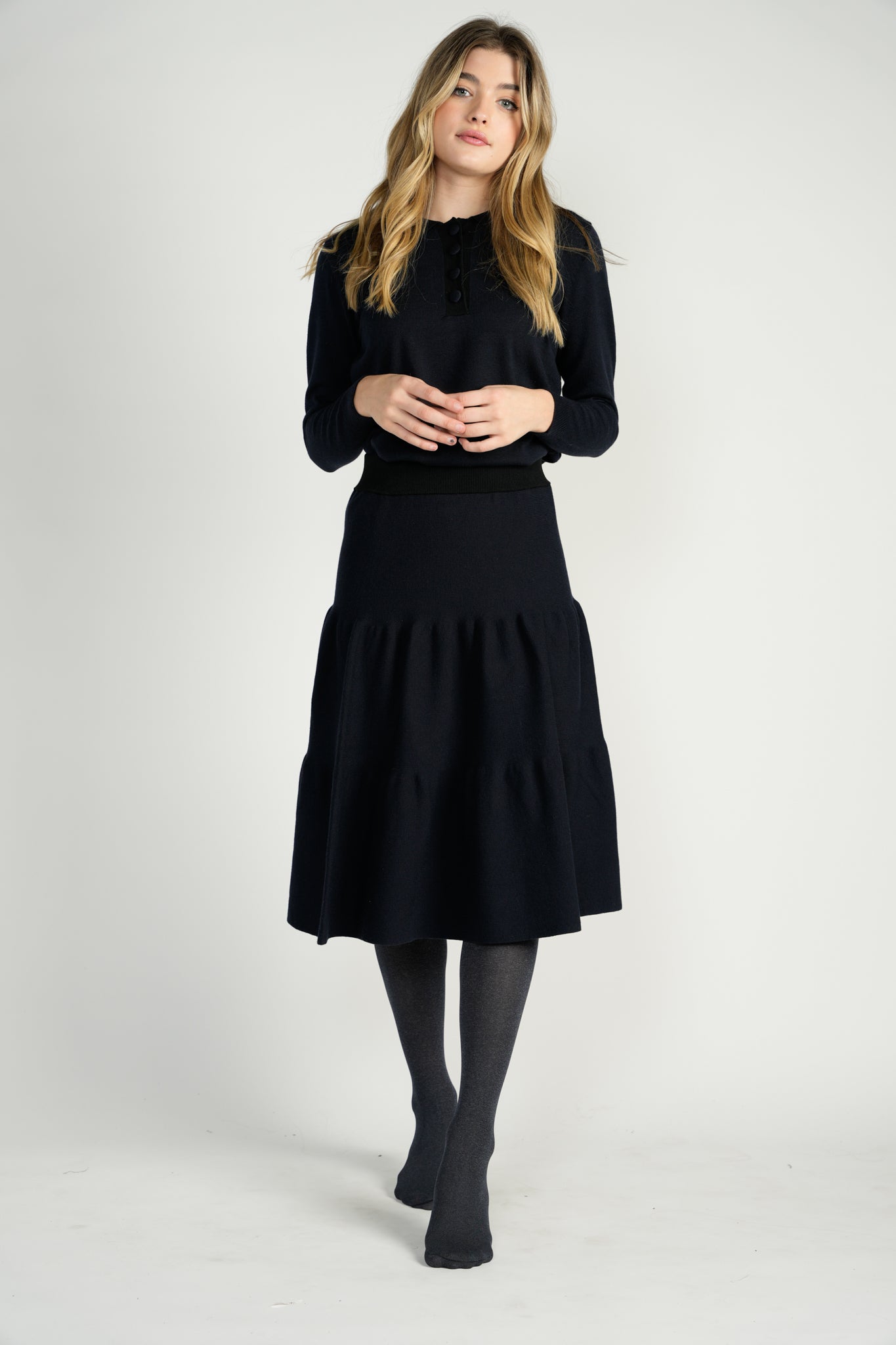 Navy/Black 2-Tiered Knit Skirt With Elastic Waistband