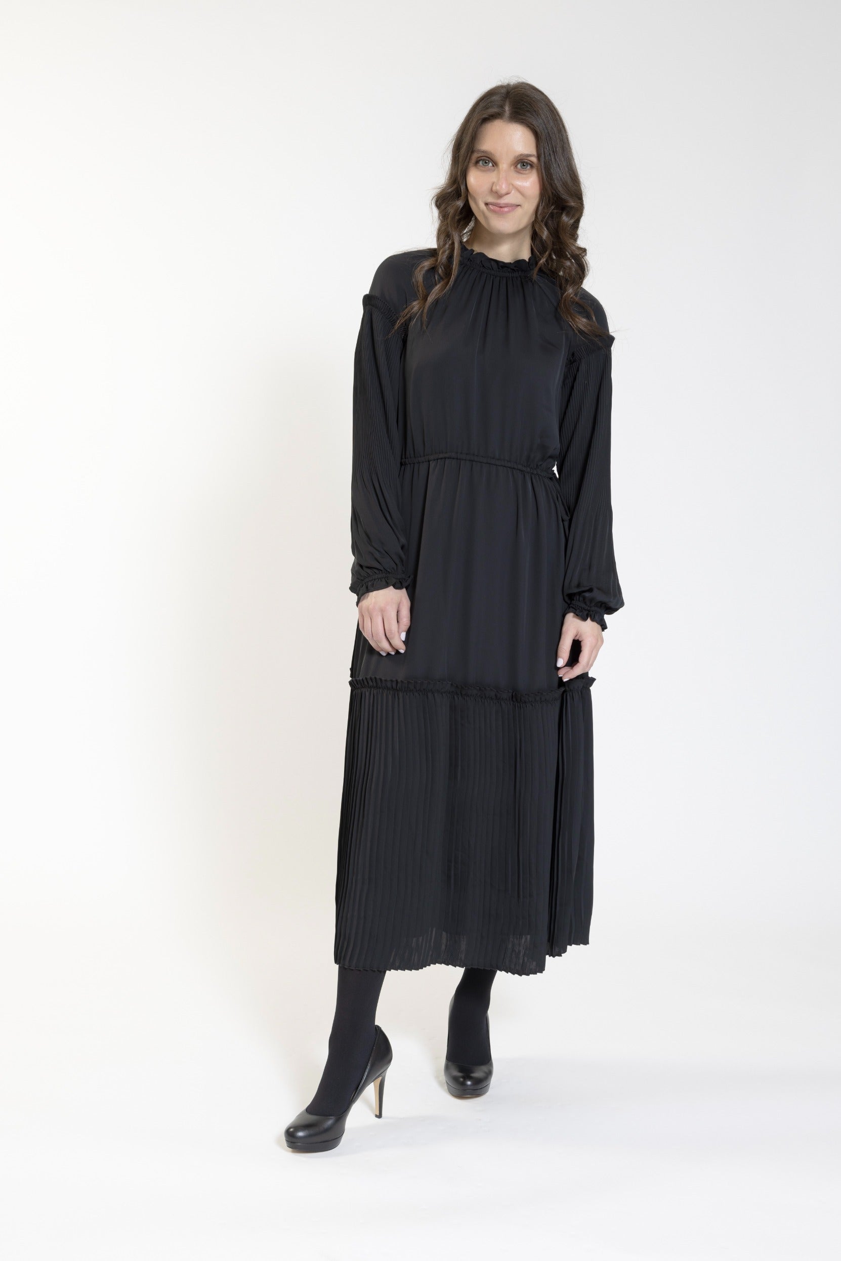 Blackcrepe Pleated Yoke Dress