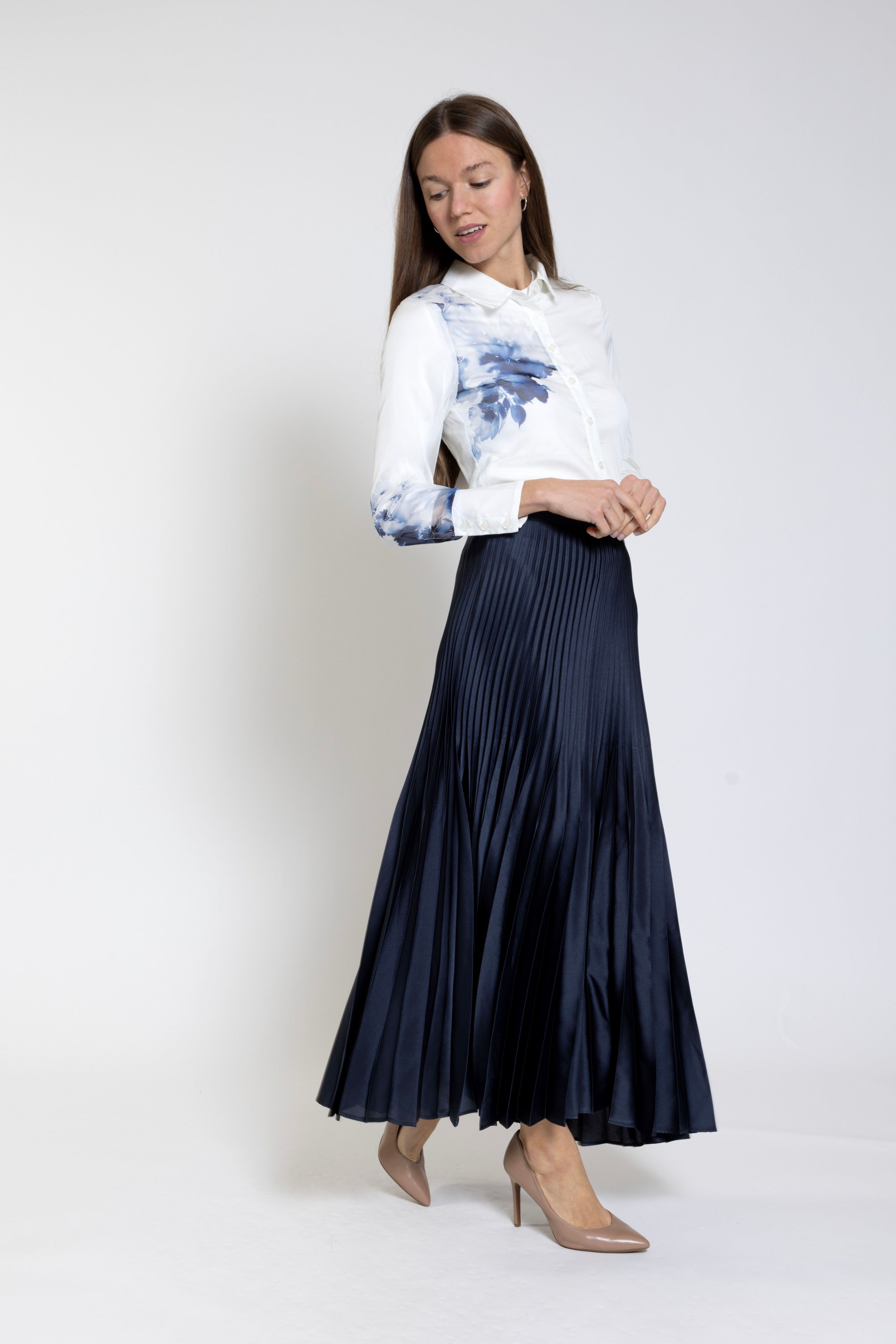 Solid Navy Pleats Skirt