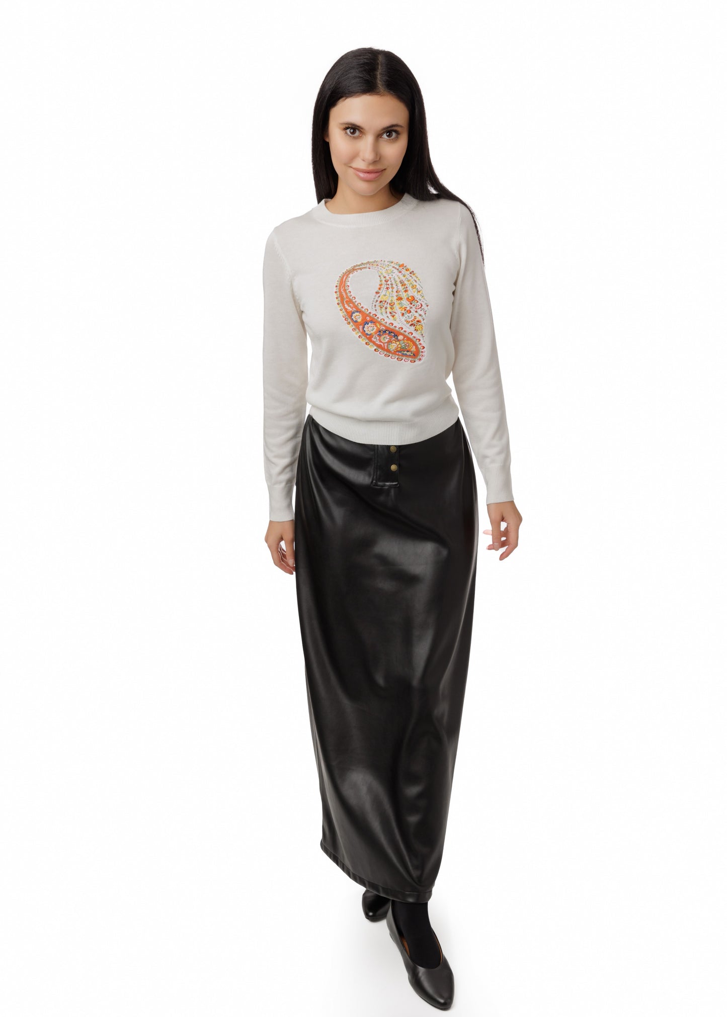 Ivory Ermbroidered Center Crew Neck Top