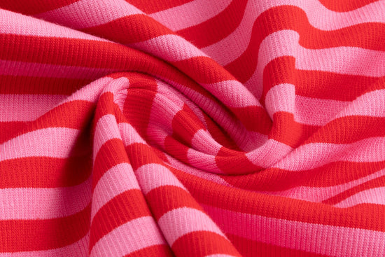 Ribbed V-Neck T-Shirt - Pink/Red